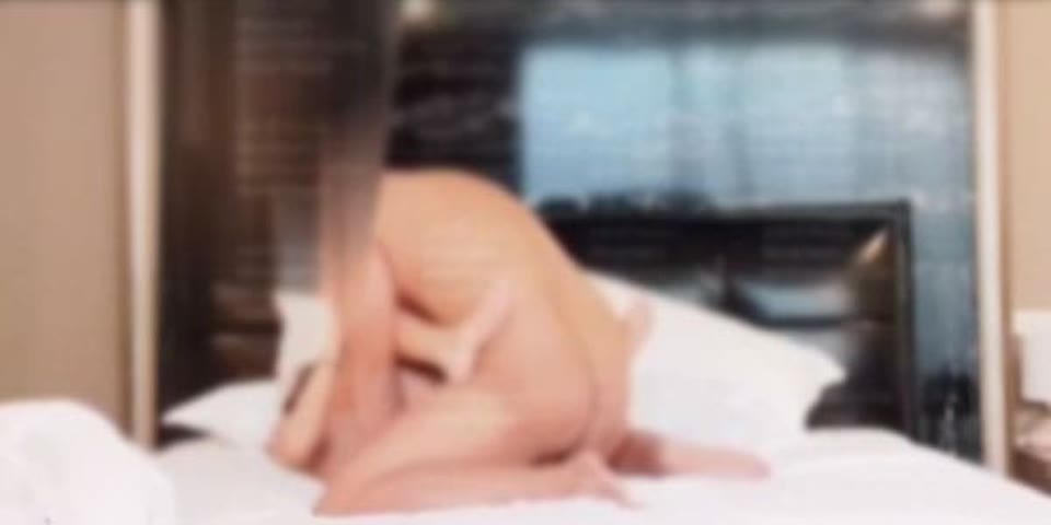 ภาพตัวอย่าง ONLYFAN เนตไอดอล เสียบหีได้ครึ่งท่อนล่อซะเจ็บไม่ไหว